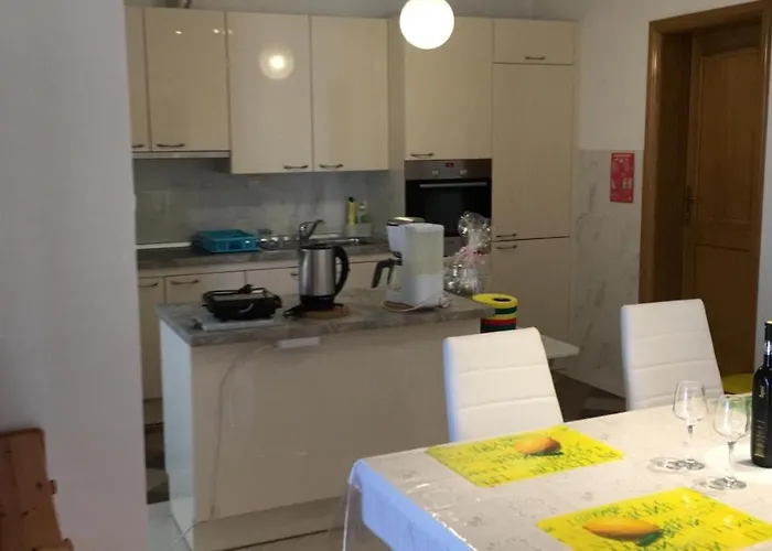 Apartment Novi Vinodolski * Novi Vinodolski